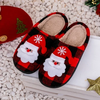 Коледа Размити вътрешни чехли Уютен Дядо Коледа Пухкави кожени чехли Меки плюшени обувки за къща против хлъзгане Домакински консумативи