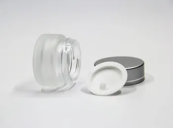 5pcs 5g празни кехлибарени стъклени буркани грим случай стъклени буркани със сребърна пластмасова капачка капак вътрешна облицовка козметичен крем за лице кутия бутилки