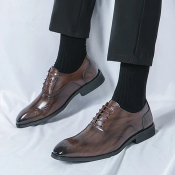 Мъжки класически обувки Мъжка рокля Бизнес офис обувки Блок дърворезба Cusp Мъже Парти Сватба Oxfords Размери 38-46