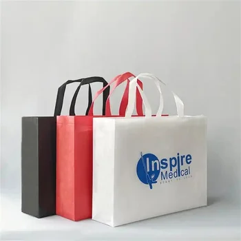 на едро 500pcs / Lot персонализирани нетъкан чанта с печат лого Eco Frendly бутик рециклирани пазаруване